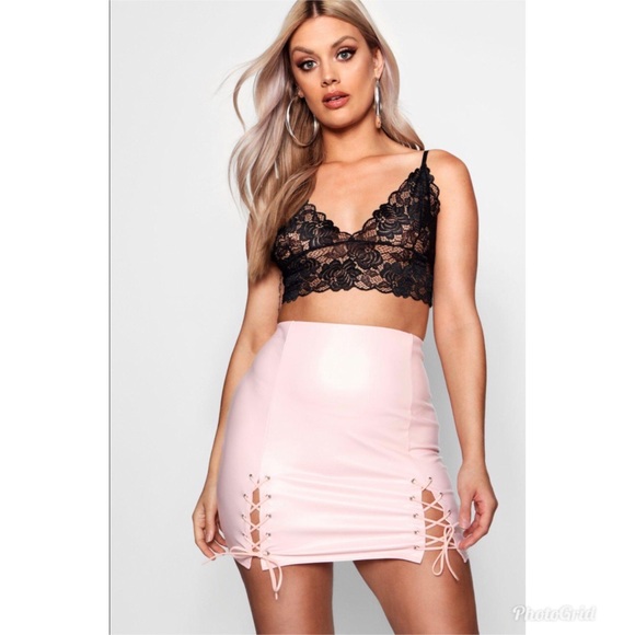 baby pink bodycon skirt